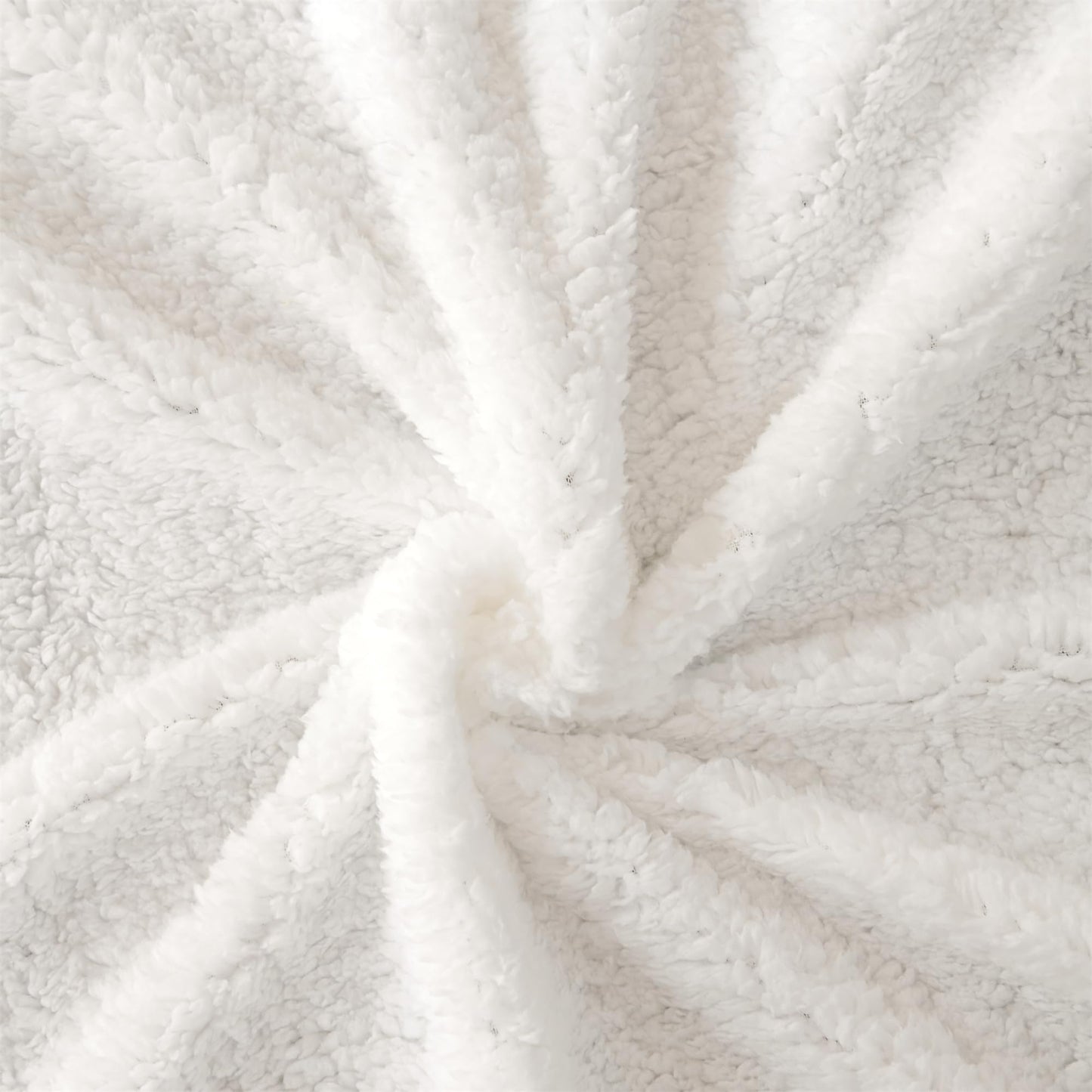 Plaid Gris Premium : La Touche Chic pour Vos Moments Cocooning