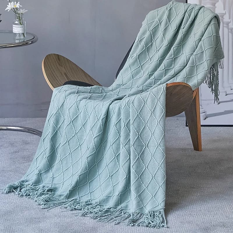 Plaid Bleu Clair Élégant : Douceur et Raffinement pour un Intérieur Chaleureux