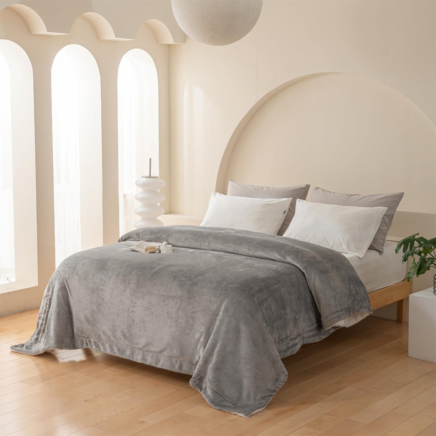 Plaid Gris Premium : La Touche Chic pour Vos Moments Cocooning
