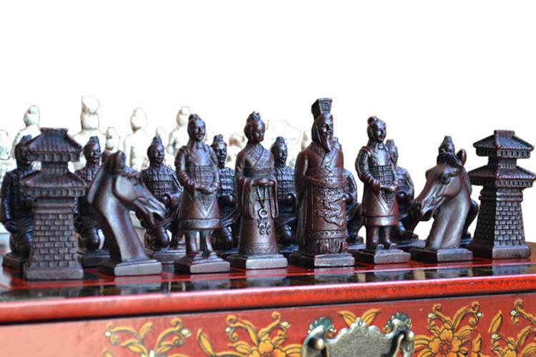 Jeu d'échec de luxe en bois de santal et d’ébène