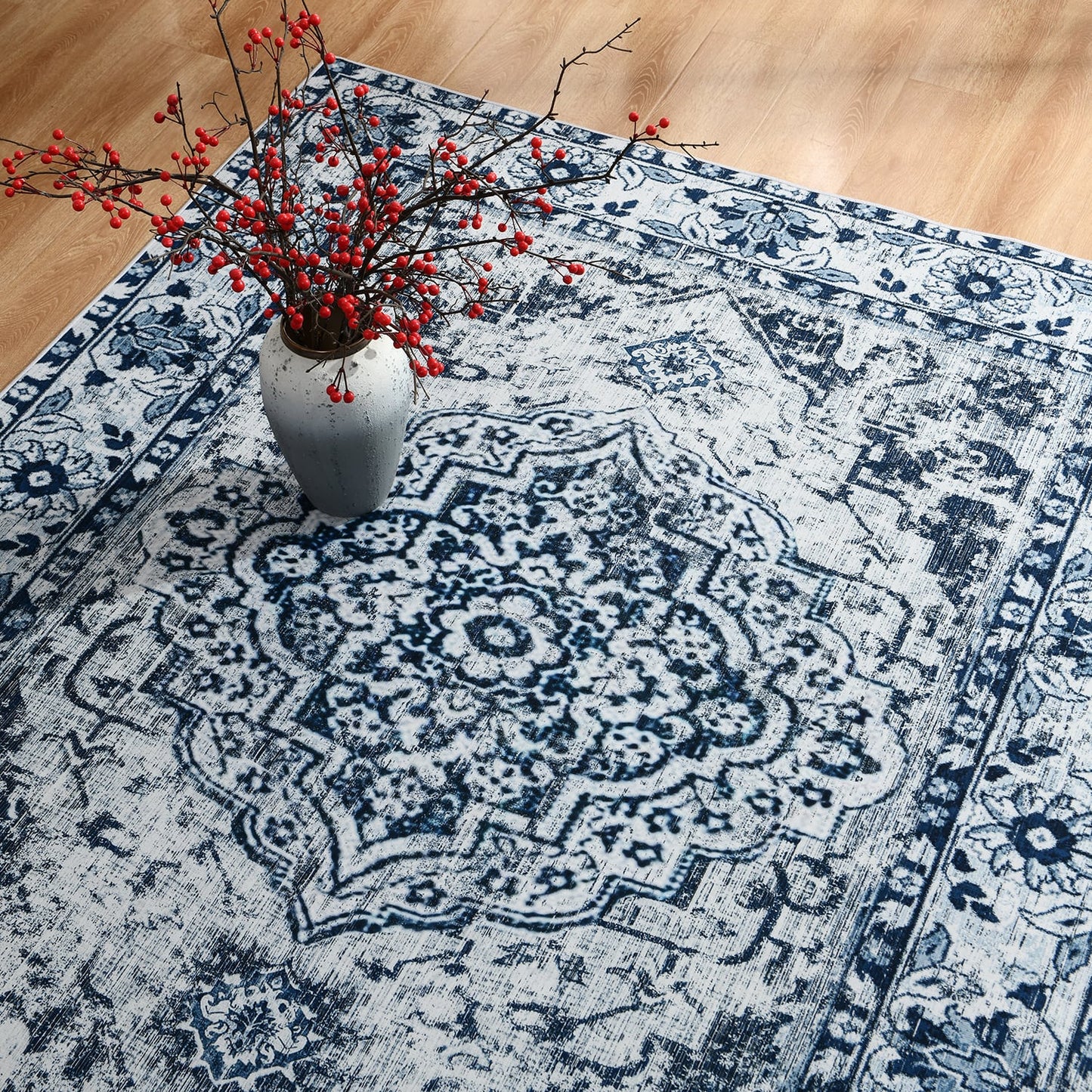 Mélange de Cultures : Tapis Persan Lavable pour un Intérieur Unique