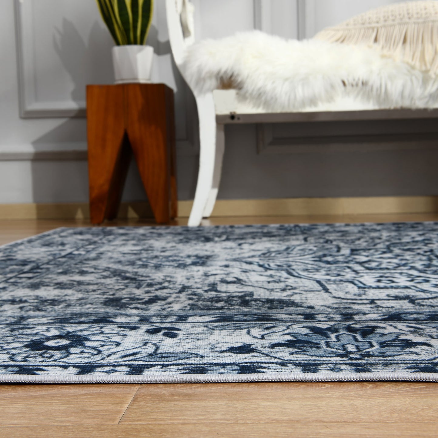 Mélange de Cultures : Tapis Persan Lavable pour un Intérieur Unique